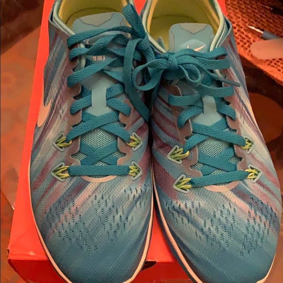 Nike Shoes - Nike flex running shoe